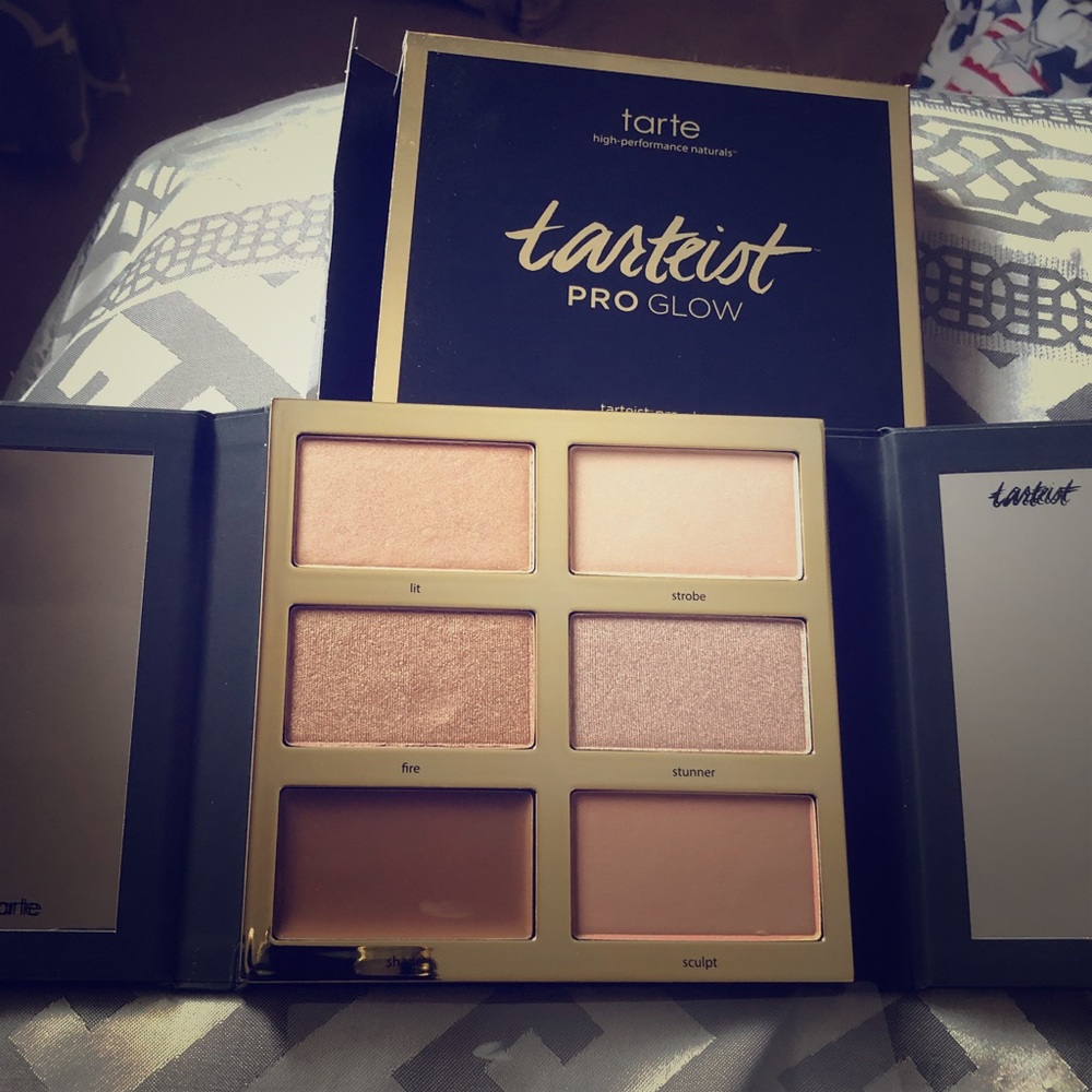 TARTE:tarteist PROGLOW highlight & contour palette